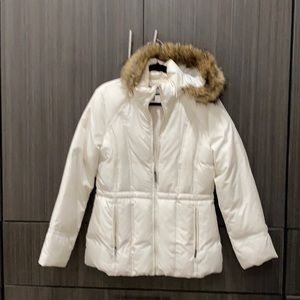 Marvin Richards warm white coat